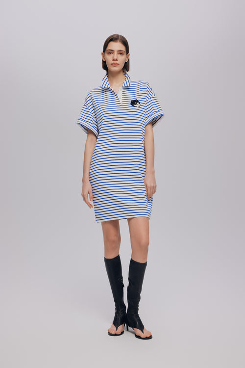 カラフルなストライプのスポーツドレス