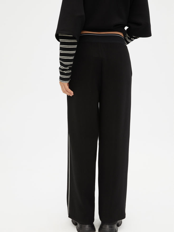 Light Sport Straight Leg Pants