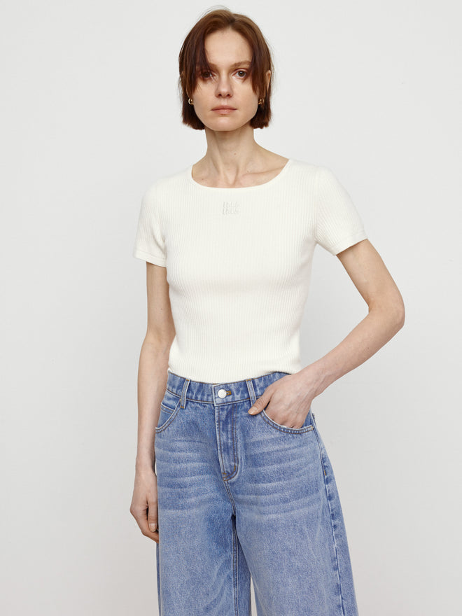 Minimalist Woolen Short Sleeves