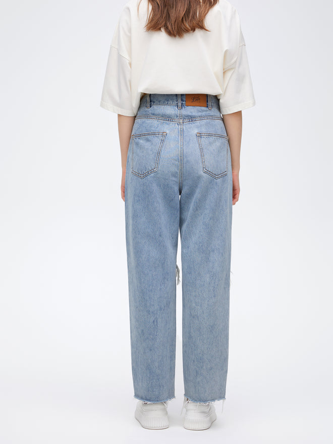 Cool Ripped Tapered Jeans