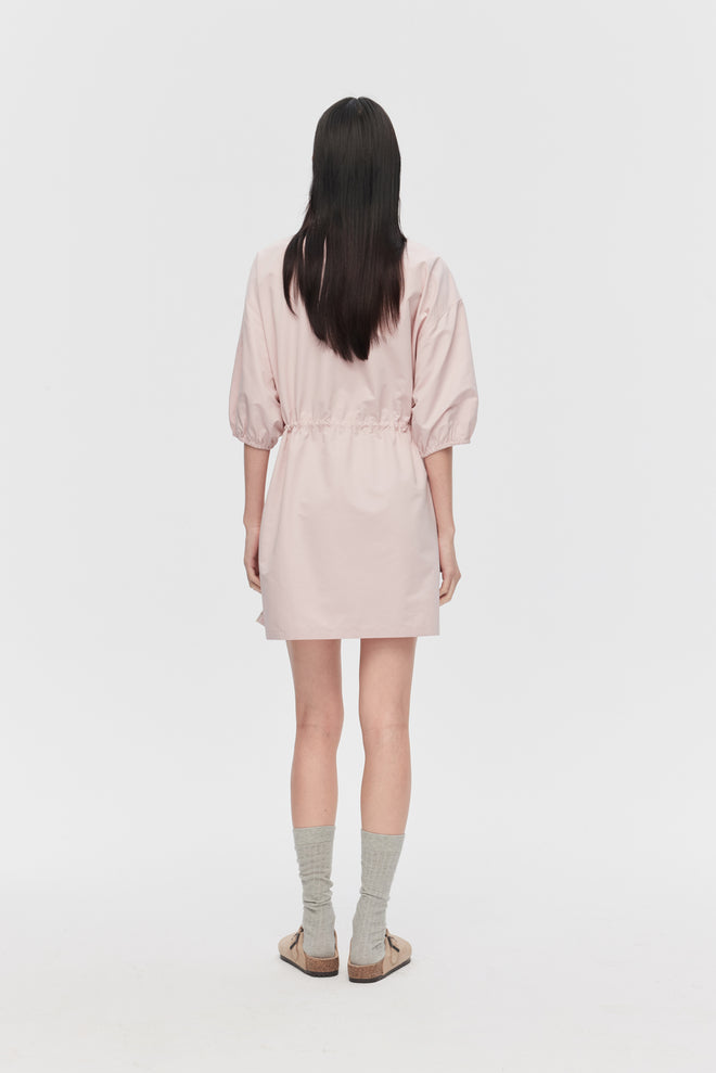 Robe rose fumé
