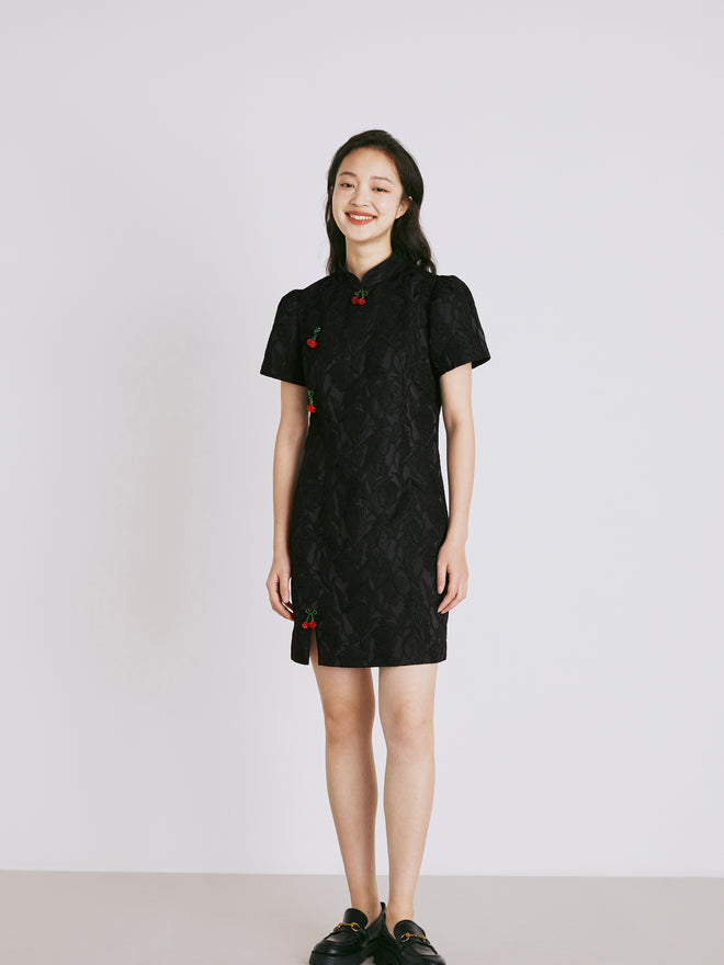 Petit Cheongsam aux cerises fraîches