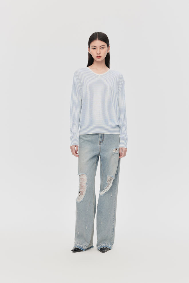 Pull rayé bleu poudre