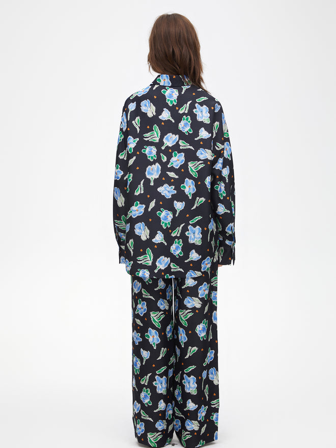 Chemise en laine et soie fleurie