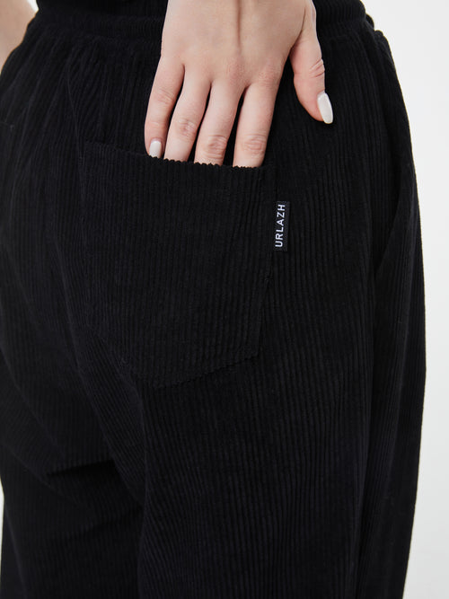 Pantalon carotte ample en velours côtelé