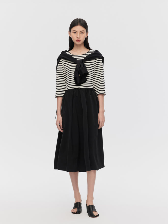 Robe patchwork rayée (accessoires non inclus)