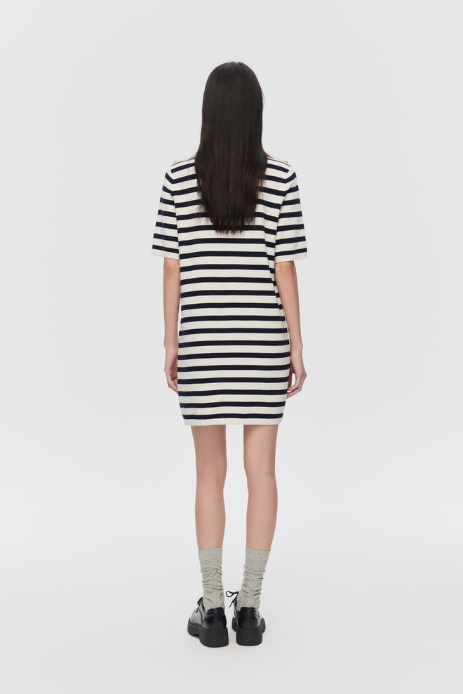 Robe à rayures françaises