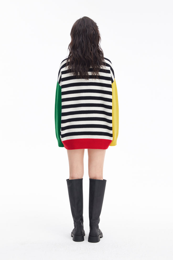 Pull rayé aux couleurs amusantes