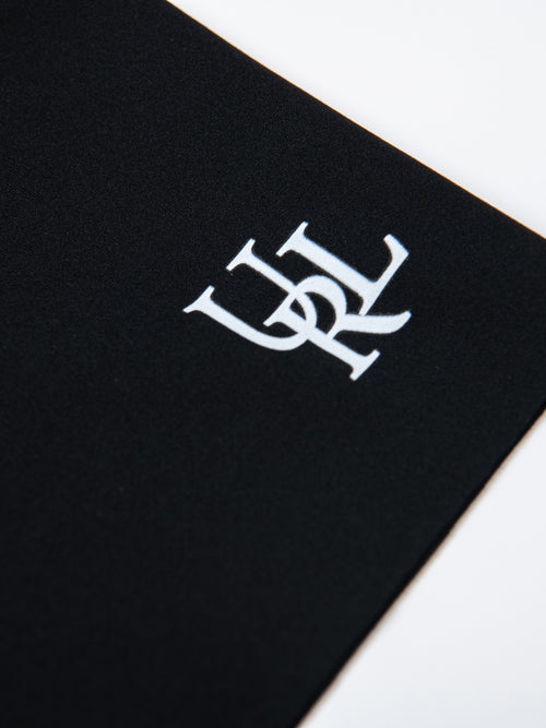 クールなライディングパンツ