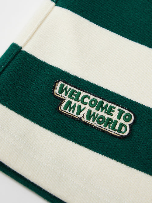 ダークグリーンのストライプショートパンツ