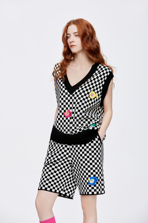 Multi-Phone Checkered Vest - Urlazh New York