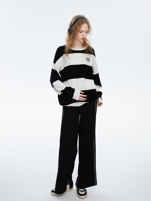 Amour' Slouchy Crewneck