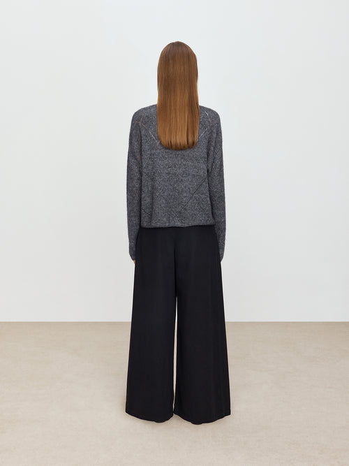 Flowing Light Diamond Grid Sweater