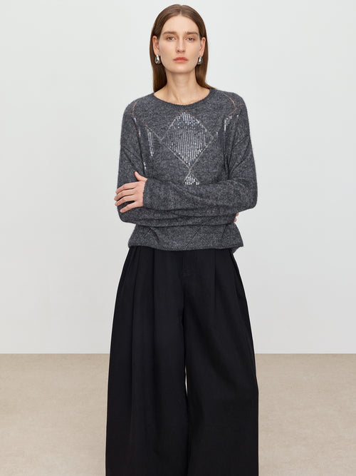 Flowing Light Diamond Grid Sweater