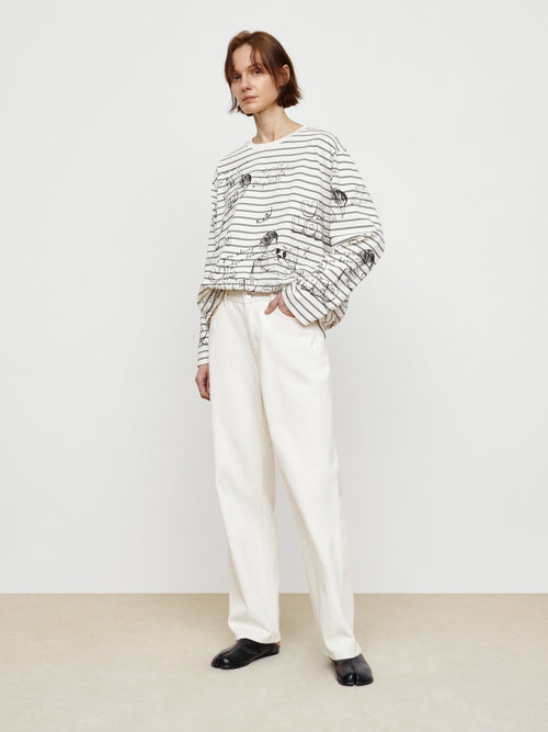 Casual And Minimalist Jeans