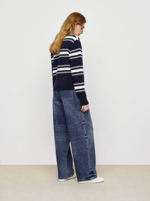 Sparkling Diamond Decorative Jeans