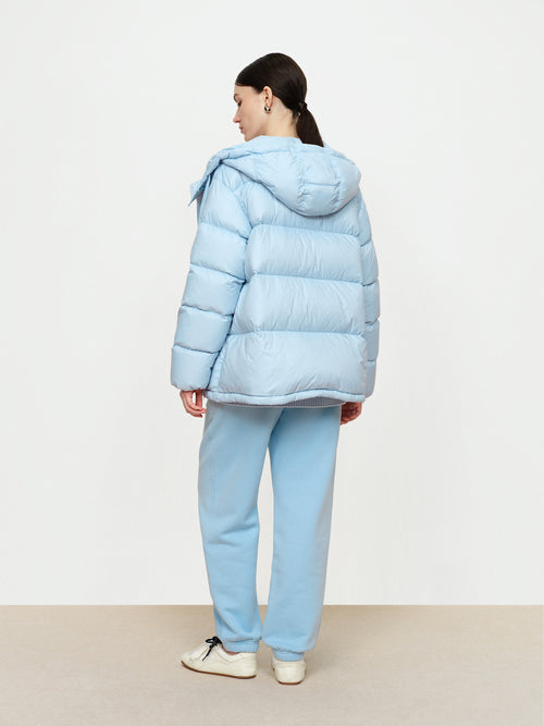 Gentle Water Feeling Down