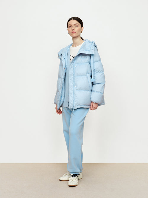 Gentle Water Feeling Down