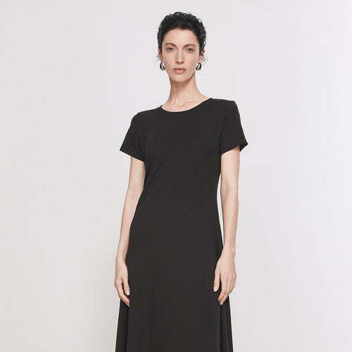 Versatile Slim-Fit Maxi Dress