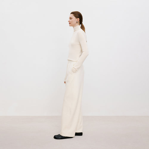 Vanilla White Curved Pants