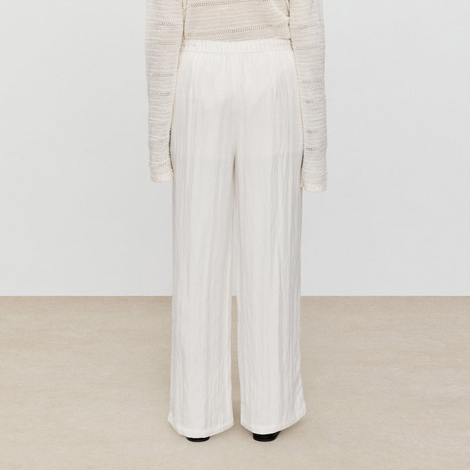 Vanilla White Bud Waist Straight Pants