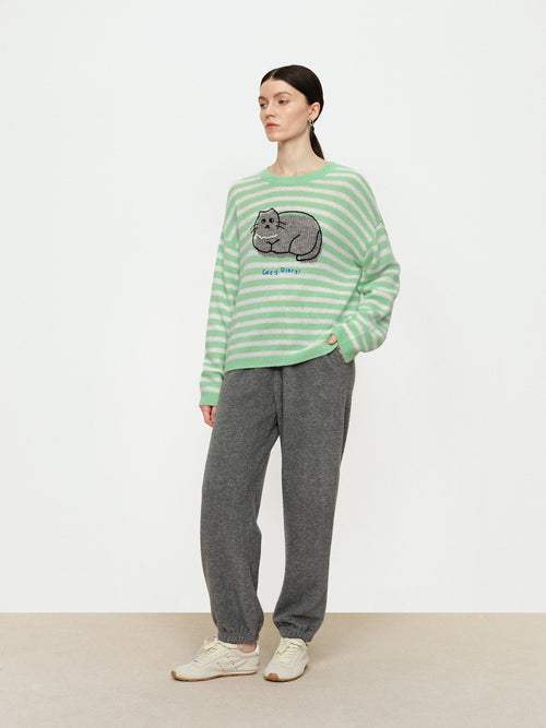 Cat with Pearl Necklace - Sweater