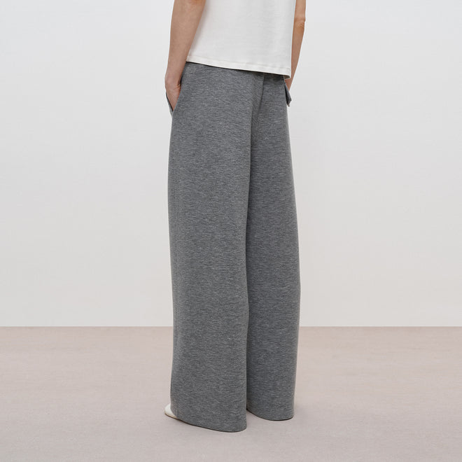 Scarf-Accent Sweatshirt Set – Relaxed Pants