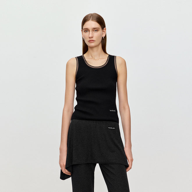Elegant And Lightweight Tank Top - Black