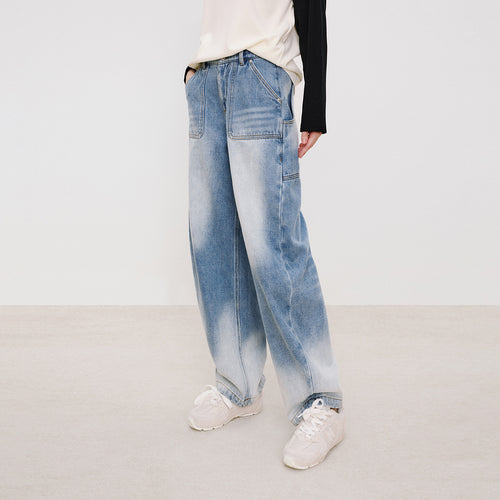 Street-Washed Curved Jeans