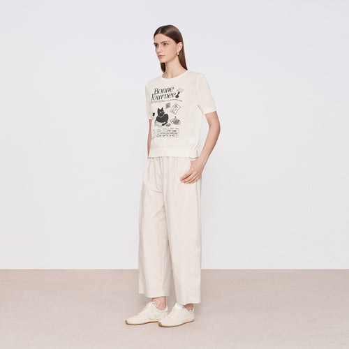 Elegant Cat Short-Sleeve Knit Top