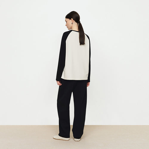 Nuo Ji Black And White Shoulder Tee