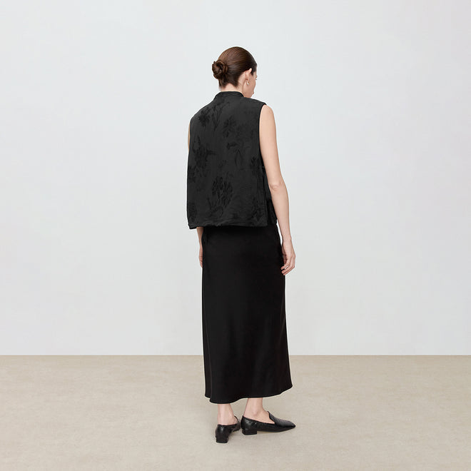 Ink-Wash Floral Motif Quilted Vest