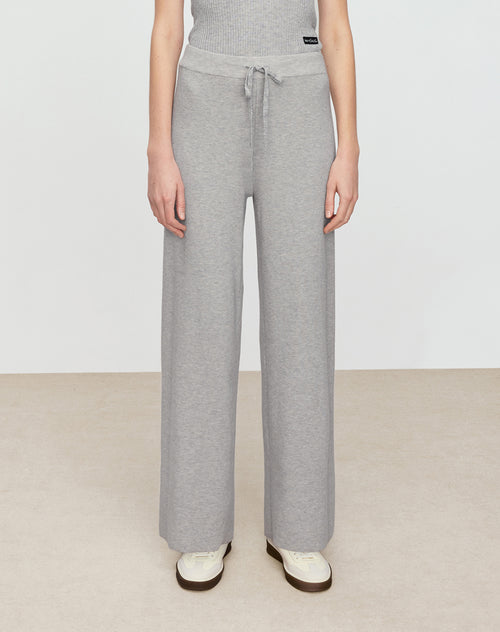 Elegant Gray Straight-Leg Knit Pants
