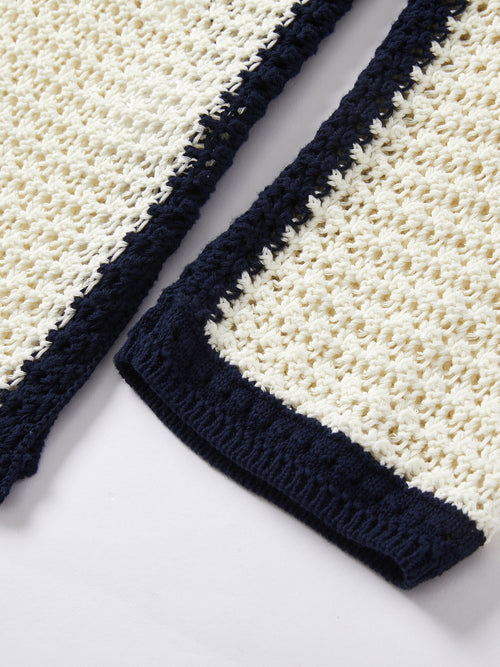 Pull col bénitier en tricot à découpes de couleurs contrastées