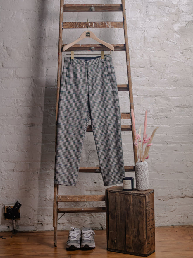 Grey Checked Straight Leg Wool Trousers - Urlazh New York