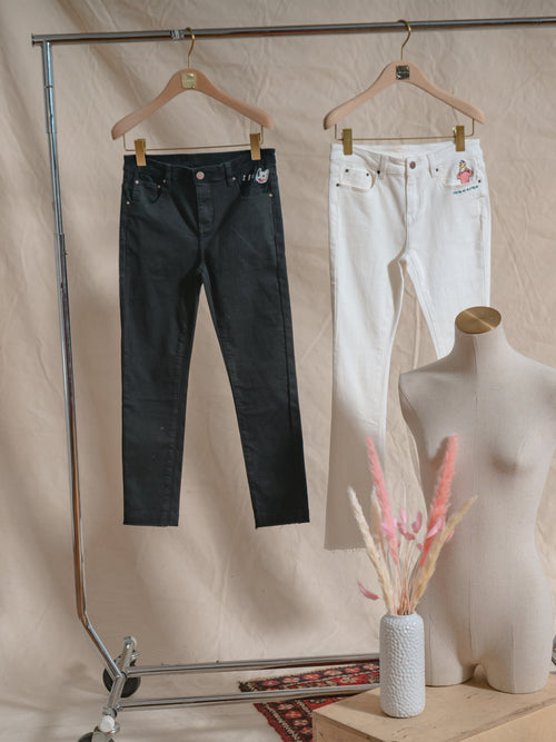 Black Tapered Skinny Jeans - Urlazh New York