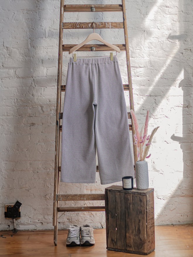 Grey Striped Cropped Straight Leg Pants - Urlazh New York